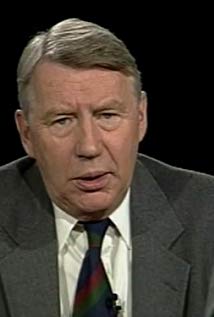 Robert MacNeil