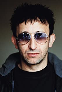 Ian Broudie