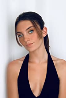 Caroline Knight