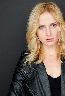 Caroline Doff