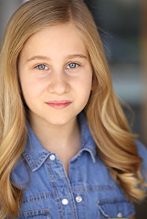 Bella Anderson