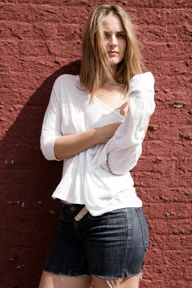 Laurel Stucky