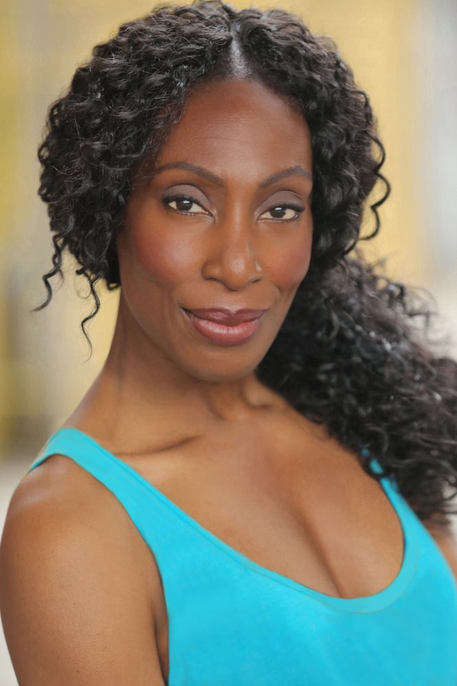 Samia Akudo