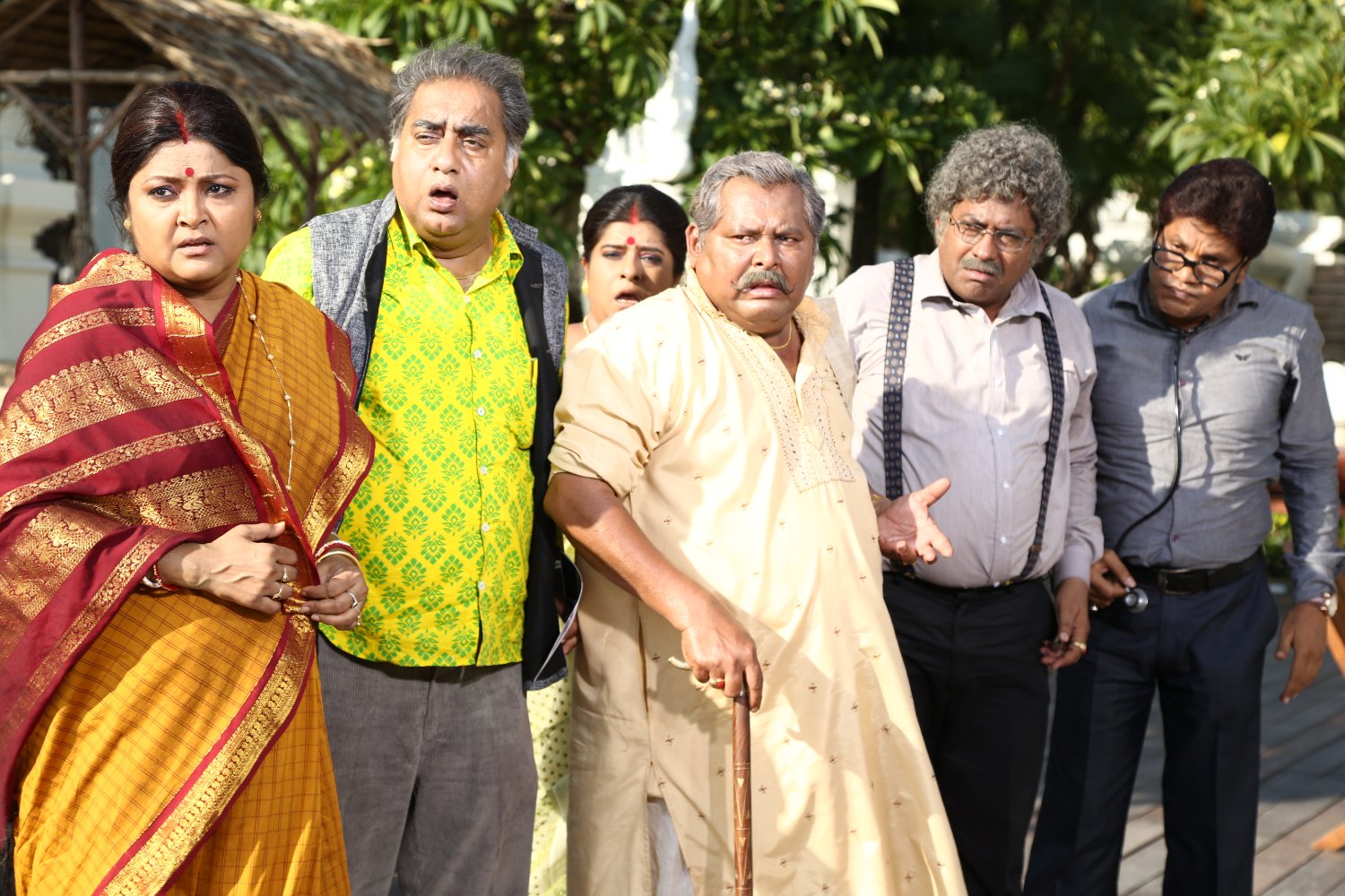 Kharaj Mukherjee