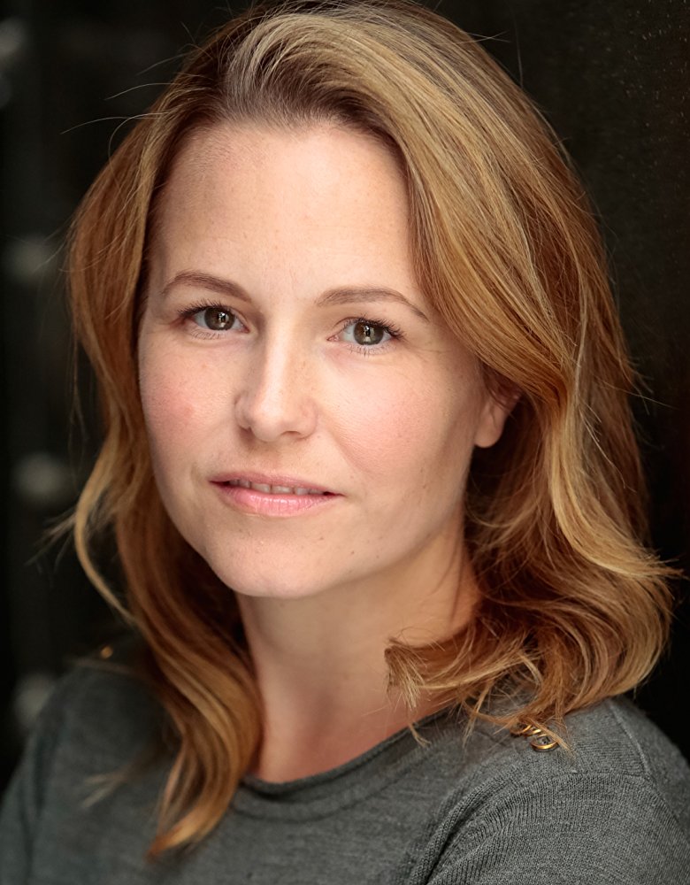 Rowena Meddeman
