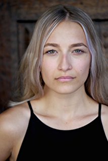 Renee Dobre