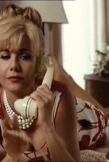 Glynis Barber