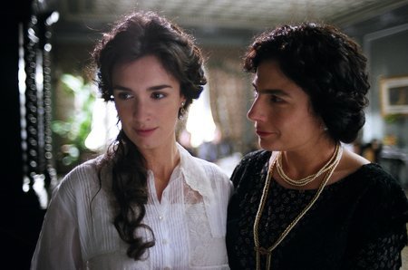 Arsinée Khanjian