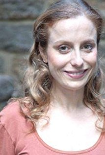 Emma Worth