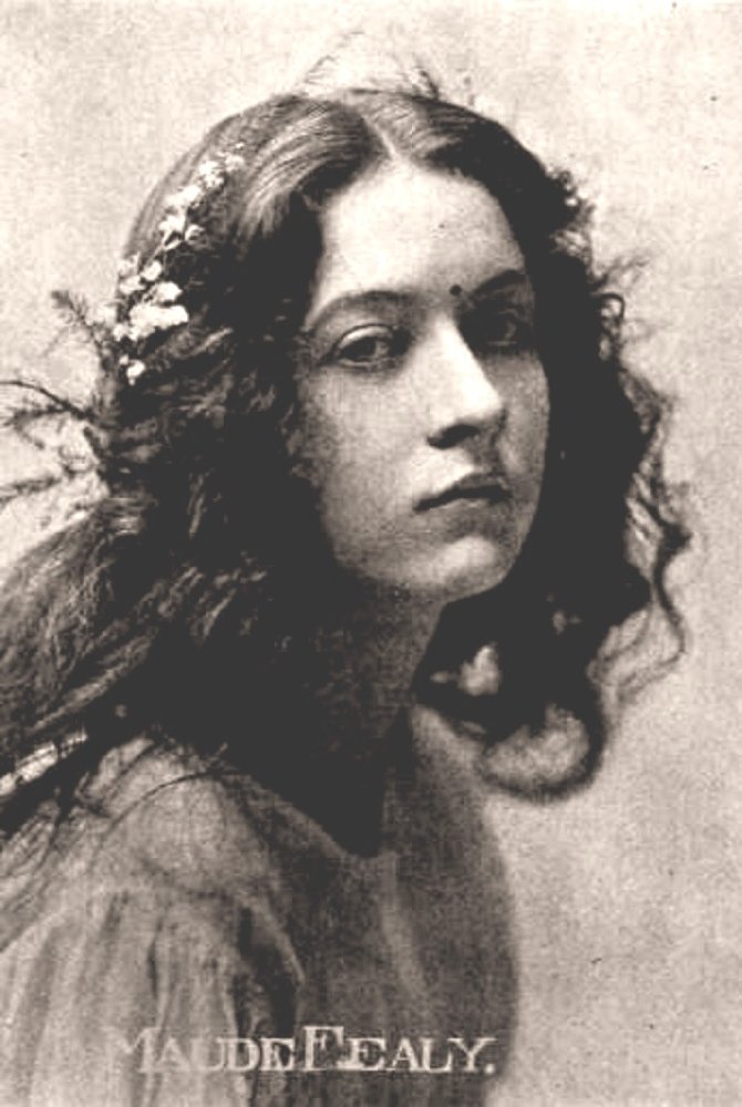Maude Fealy