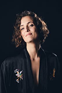 Laura Vogels
