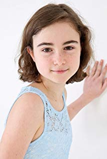 Inez Currõ