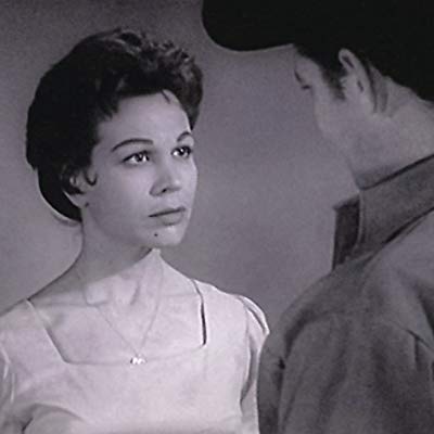 Lydia Kennelly
