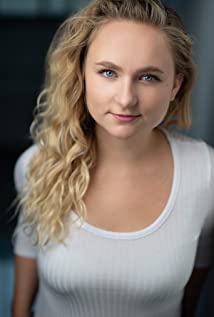 Caroline J Cassidy