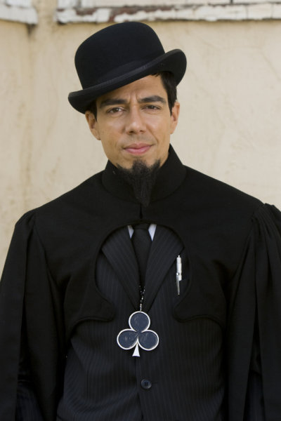 Zak Santiago