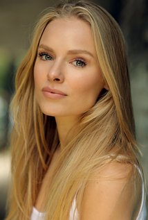 Clementine Nicholson