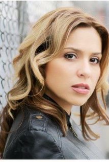 Christina De Leon