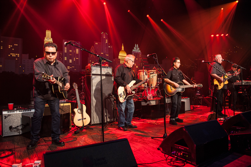 Los Lobos